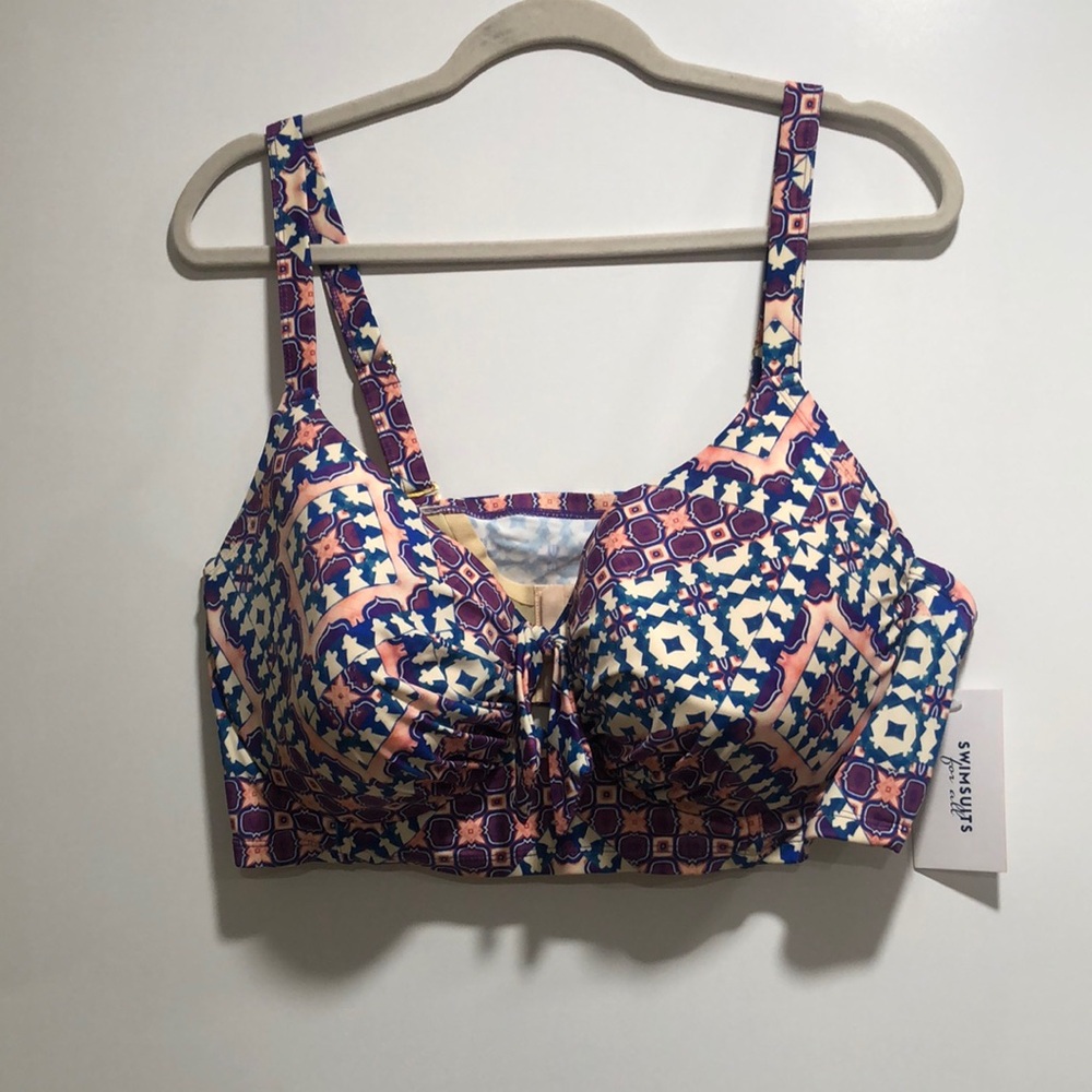 Swimsuits For All Pink and Blue Patterned plus size swim top. Padded cup.